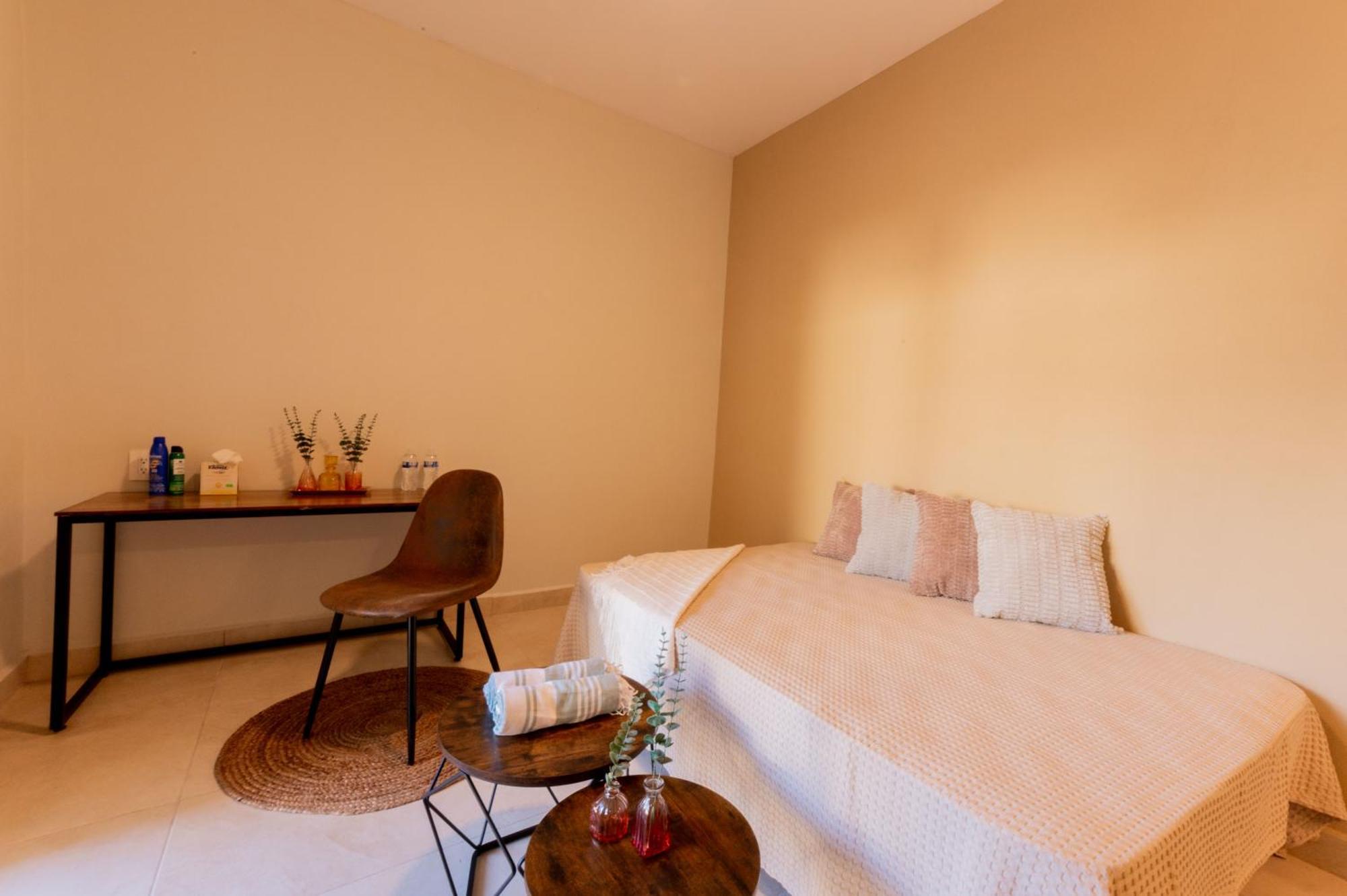 Casa Victoria Malecon - Adults Only Hotel Puerto Vallarta Exterior photo